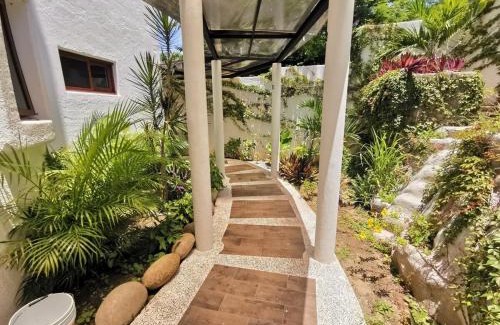 Playa Las Gatas Villa | El Tular 002 2 bedroom villa 7 mins walk from La Ropa beach