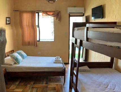 Crucita Hotel | El Viejo y El Mar Hostal Restaurante