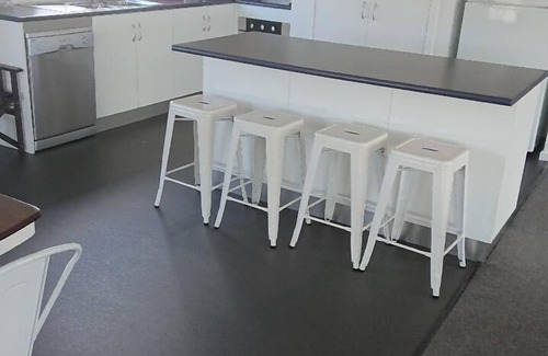 Coles Bay House | "ELANGU BEACH HOUSE"