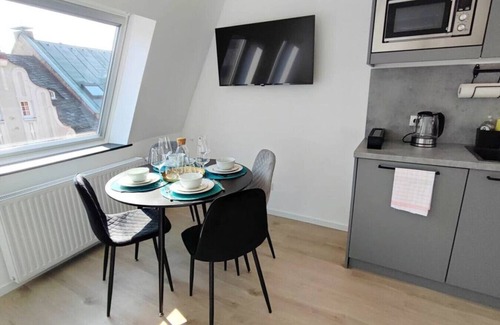 Bad Kissingen Apartment | ELApart by Homely Stay - Loft mit Dachterrasse