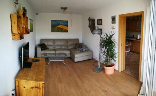 Niegripp House | "Elbparadies" Ferienhaus am Niegripper See mit Pool