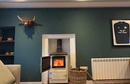 Corrie House | Eldon Cottage