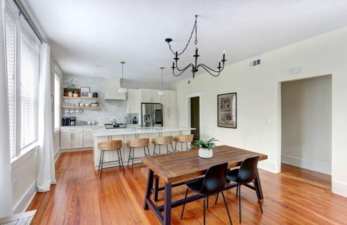 Historic Downtown Savannah Condo | Eleanor Loft, Quiet Refreshing Contemporary