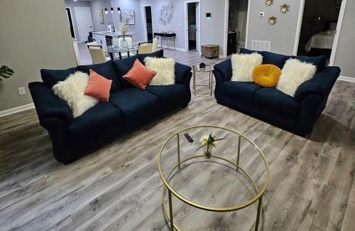 Sanford House | Elegant 1910 Boutique - Crib, Veteran-Owned