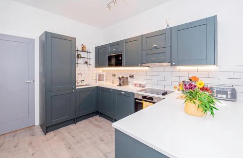 Acton Apartment | Elegant 2 Beds, 2 Baths Flat with Private Terrace, High-End Finishes and Chic Furnishings