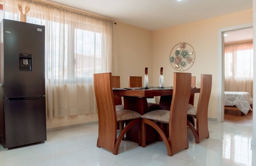 Cuenca Apartment | Elegant 2Bd Suite in Puertas del Sol