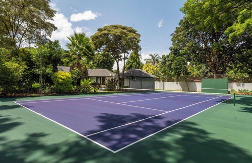 Harare East House | Elegant 5-Bedroom Guest House