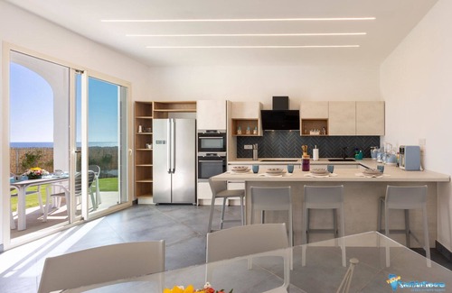 Calasetta House | Elegant and modern Villa with pool Sea view