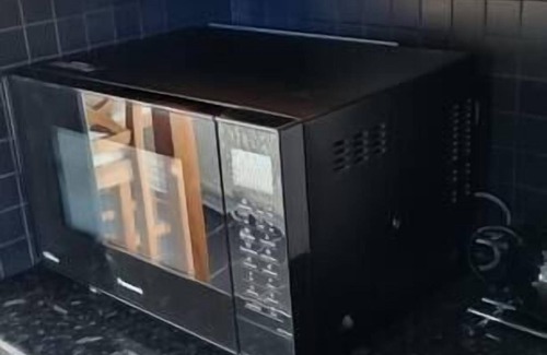 Bont Newydd House | Elegant and Spacious Four Bedroomed Residential House, Great place to anchor to visit Snowdonia and