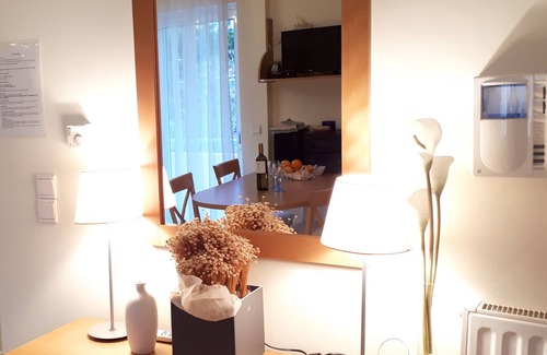 Nea Chora Apartment | Elegant APT with amazing SEAVIEWS, by sandy beach & Chania old town and center