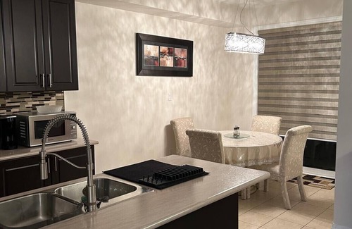 Brampton House | Elegant bedroom in brampton