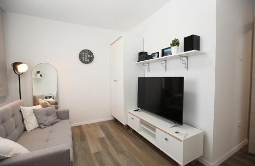 Maribor Apartment | Elegant central Apt Maribor w/Parking
