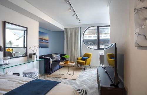 Cape Town City Centre Apartment | Elegant City Pad