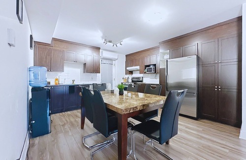 Montreal-Nord Apartment | Elegant & cosy | 4 ½ well-equipped + free parking