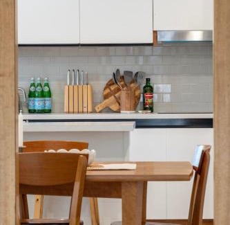 Horsham House | Elegant Country Escape