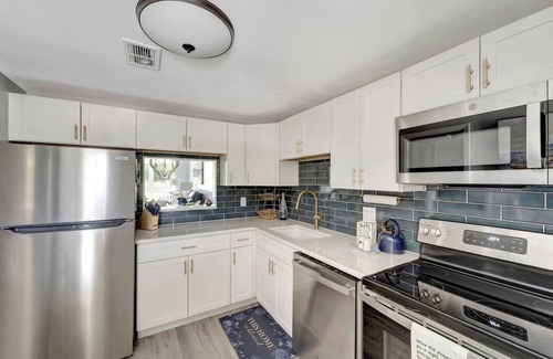 Braden River Condo | Elegant Escape - Golf Side & Water Views