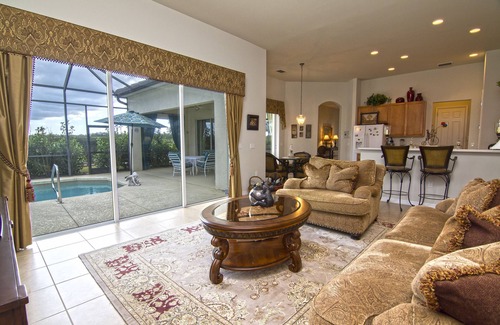 Rural Estates House | Elegant Home in Paradise