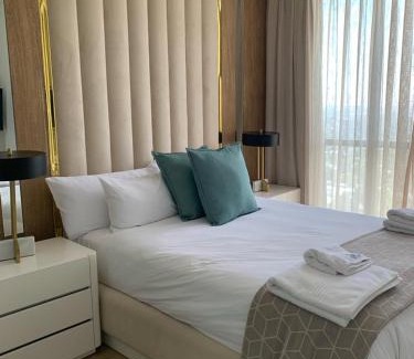 Greater Johannesburg Metropolitan Area Apartment | Elegant Home