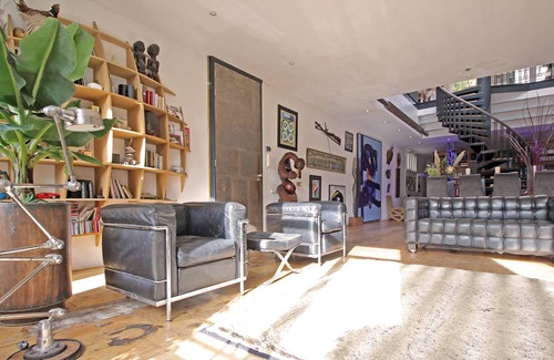 De Weteringschans Apartment | Elegant penthouse LOFT of 250m2 in city centre with huge roof terrace