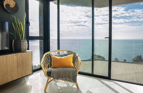 L'Albufereta Apartment | Elegant sea front EAST WIND APARTMENT