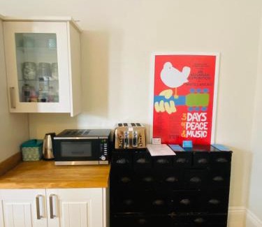 St Leonards-On-Sea Apartment | Elegant Spacious Apartment in Heart of St Leonards