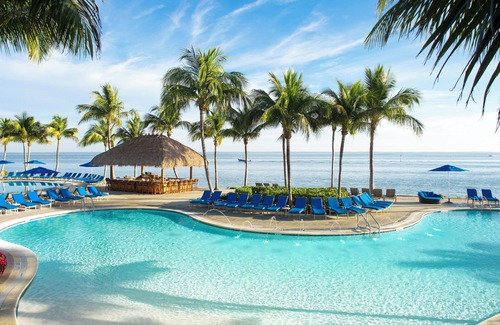 Captiva Apartment | Elegant Three Bedroom Bayside Villa with Direct Access to Gorgeous Beaches