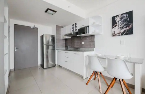 Yoses Apartment | Elegant Urban Escape