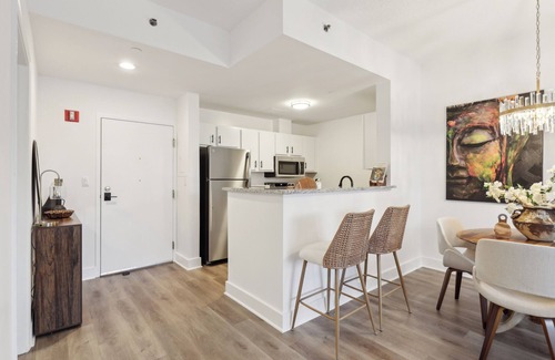 Downtown Apartment | Elegant Urban Living Downtown Stamford