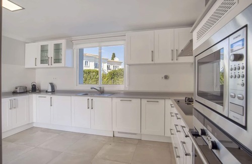 Puerto Banus Villa | Elegant Villa Retreat