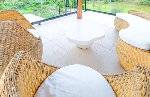 Kutuh Villa | Elegant Villa w/Luxe Sofa & Stylish Decor