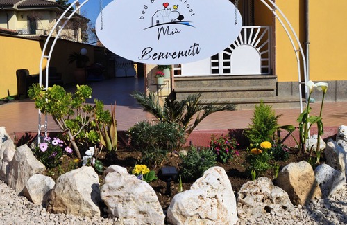 Ciampino Villa | Elegant Villa with Swimming Pool and Large Outdoor Spaces in Ciampino: just a stone's throw from Rome