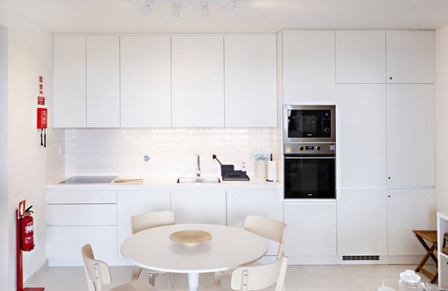 Conceicao e Cabanas de Tavira Apartment | Elegant, with terrace, and access to pool