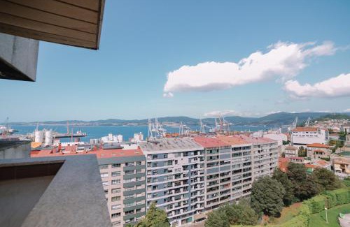 Vigo Apartment | Elegante coqueto y con piscina by CABANA Rentals