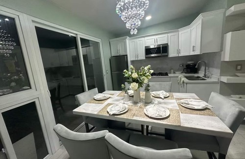 San Miguel House | ¡Elegante & Encantadora! Casa en Nueva San Miguel