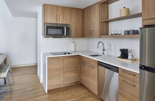 Dunwoody Hotel | Element Atlanta Perimeter Center