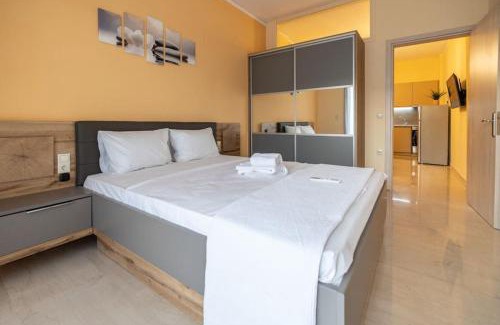 Chania Town Apartment | Eleni's apartment in the center of Chania