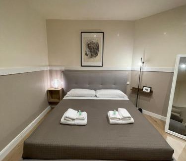 Celio Apartment | Elian Apartament in The Center of Rome #3 Colosseo