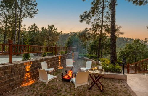 Kasauli Villa | ELIVAAS Wisteria luxe 4BHK Entire Home in Kasauli