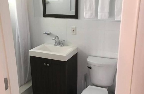 Deerfield Beach Hotel | Elizabeth House Inn