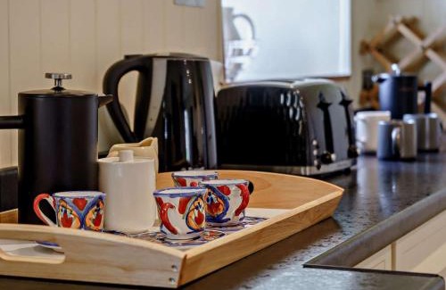 Llanover House | Elizabethan Manor at gateway to the Brecon Beacons