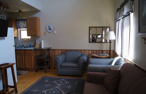Custer Ski Chalet | Elk Haven Vacation Cabins, Custer SD, Elk Haven Vacation Cabins, Custer SD