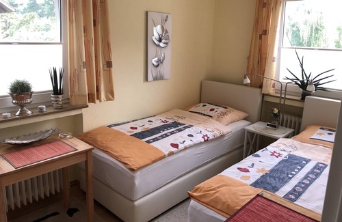 Schieder-Schwalenberg Apartment | Elk shovel house at the castle park and Schiedersee