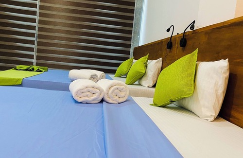 Kumbalwela Hotel | Ella Crest by Aloft