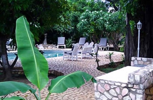 West End Apartment | Ella villa Negril Jamaica relaxing peaceful swimming pool and 20min from beach!