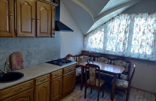 Golubye Dali House | Ellaisa Guest House