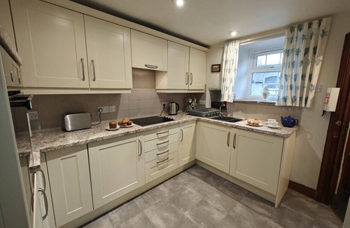 Carperby House | Ellerlands - Three Bedroom House, Sleeps 4