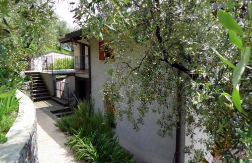 Marone Apartment | ello Apartment for Lake Adventures