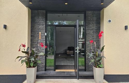 Elva Cabin | Elva Majutus - Puhkemaja - Hot Tub l Sauna l BBQ