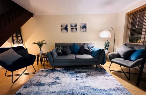 Ely Apartment | Ely | 3 Bed | Long Term Stays
