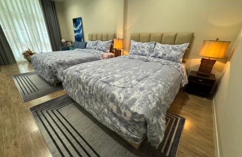 Asoke Hotel | EM HOME Sukhumvit Bangkok - near Terminal 21, EM District Malls, BTS and MRT Lines